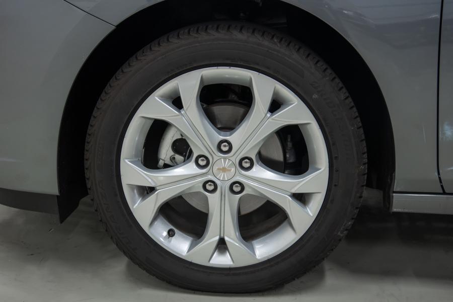 Колеса Chevrolet Cruze LT 2019 года  (LA) (фото 2 из 9)
